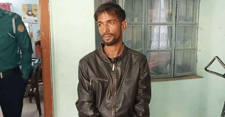 খুলনার ভয়ংকর সন্ত্রাসী ‘চিংড়ি পলাশ’ যশোরে গ্রেপ্তার