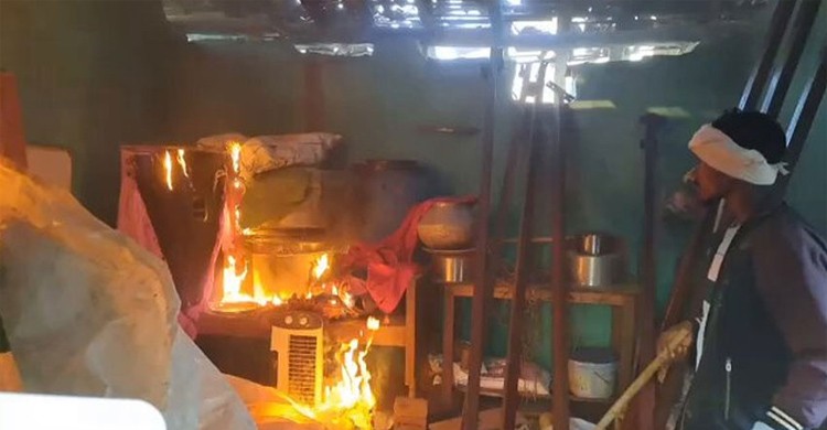 খ্রিস্টানদের বাড়িঘর ও গির্জায় আগুন দিল উগ্র ভারতীয়রা