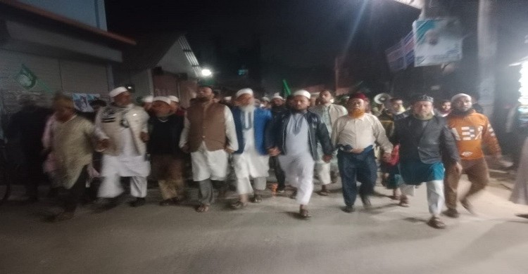 নরসিংদীতে জামায়াতের নির্বাচনী সভায় বিএনপির হামলা, আহত ৩০