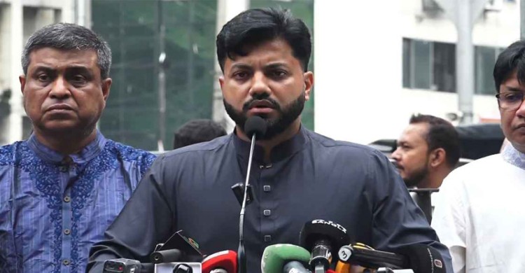 জুলাই হত্যার বিচার না হওয়া পর্যন্ত মাঠে থাকব: ইশরাক হোসেন
