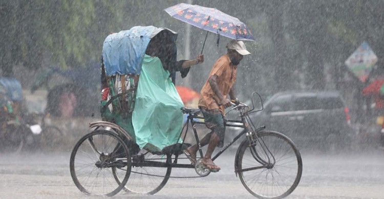 দেশজুড়ে বৃষ্টির সম্ভাবনা, চার বিভাগে ভারী বর্ষণের শঙ্কা