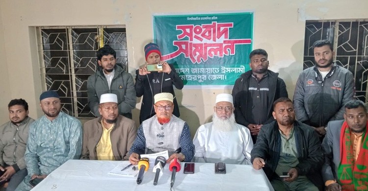 জেলা জামায়াত আমিরের গাড়িতে অস্ত্রের প্রমাণ মেলেনি, আটক কর্মীদের ছেড়ে দিয়েছে পুলিশ