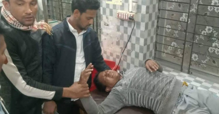 বরগুনায় জামায়াতের সঙ্গে বাগবিতণ্ডার জেরে সংঘর্ষ, বিএনপির ২ নেতা আহত