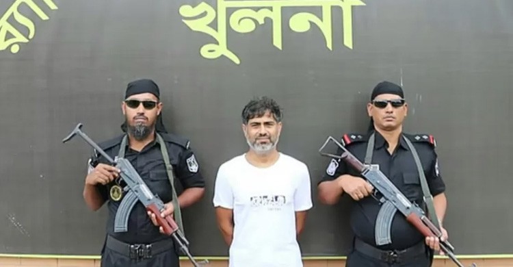 হত্যার পর স্কুলছাত্রী মেয়ের মরদেহ রাস্তায় ফেলে যান বাবা, ১০ দিন পর গ্রেপ্তার