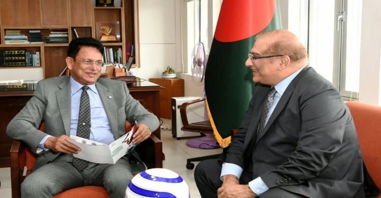 শিক্ষামন্ত্রীর সঙ্গে পাকিস্তানের হাইকমিশনারের সৌজন্য সাক্ষাৎ