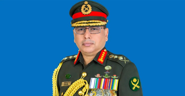 সস্ত্রীক পবিত্র হজ পালনে সৌদি আরব গেলেন সেনাপ্রধান
