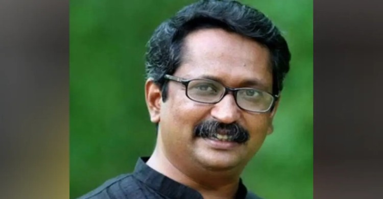 পঞ্চগড়ে নিজ বাড়ি থেকে সাবেক এমপি নাঈমুজ্জামান মুক্তা গ্রেপ্তার
