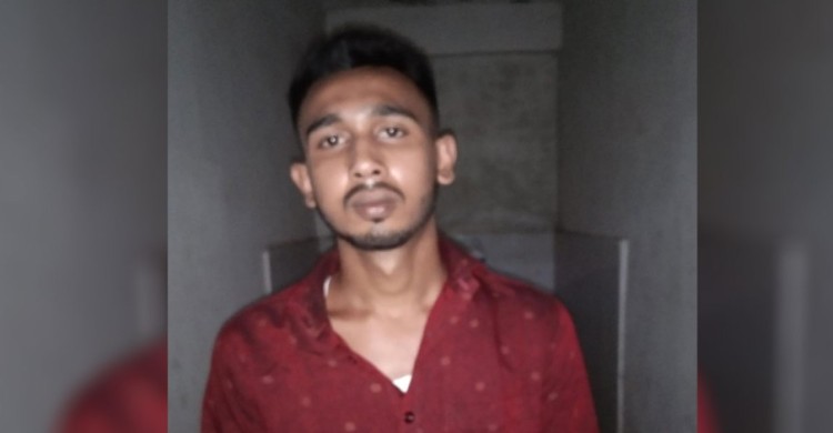 নারায়ণগঞ্জে বিয়ের আগের রাতে বিদেশি মদসহ বর আটক