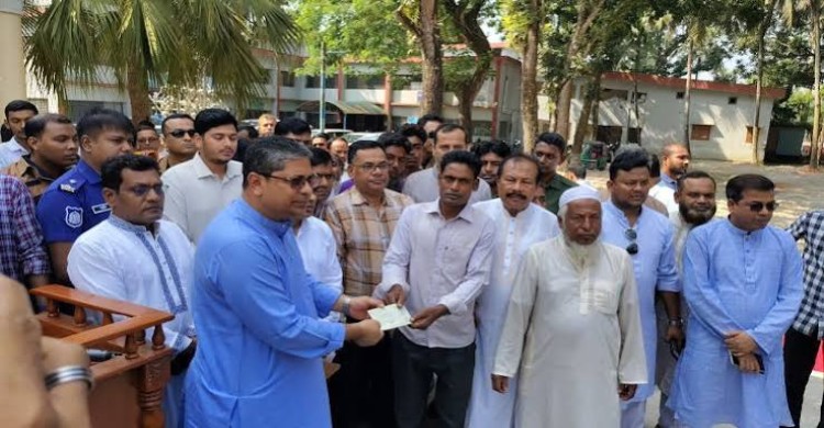 প্রতিমন্ত্রীর গাড়ির ধাক্কায় নিহত ফিরোজার পরিবার পেল ৫ লাখ টাকা