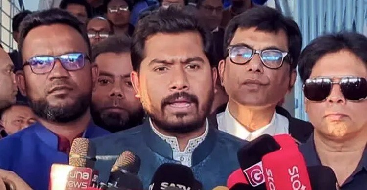 সন্ত্রাসীদের ব্যবস্থা না নেওয়া হলে আমার পক্ষে নির্বাচন করা সম্ভব নয়: ভিপি নুর