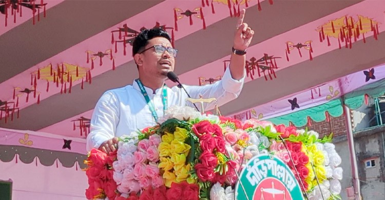 ভুল রাজনীতির কারণে বিএনপি এখন ছোট দল হয়ে গেছে: ডাকসু ভিপি