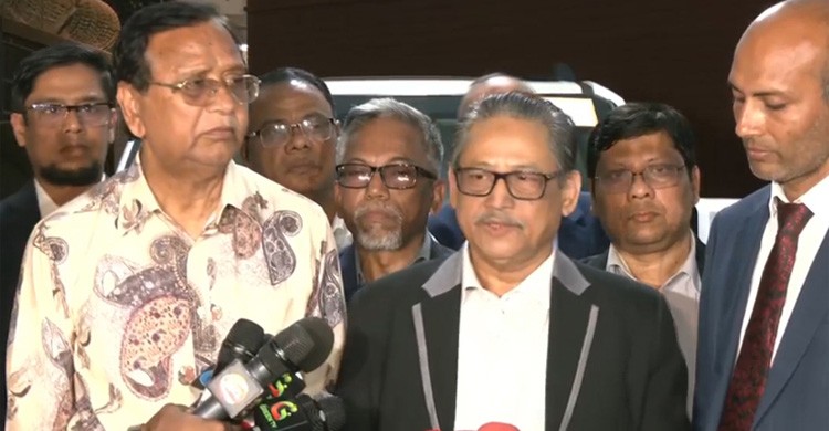 তারেক রহমানকে সমর্থন জানিয়ে সরে দাঁড়ালেন ৪ স্বতন্ত্র প্রার্থী