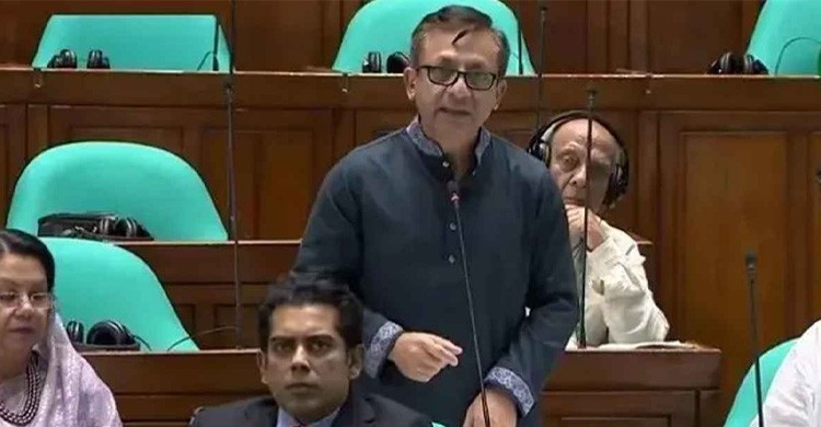নিত্যপণ্যের দাম নিয়ন্ত্রণে কার্যকর পদক্ষেপ নিয়েছে সরকার: বাণিজ্যমন্ত্রী